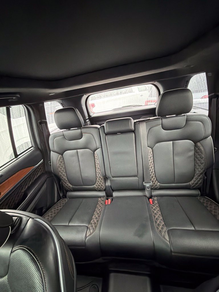 Used 2022 Jeep Grand Cherokee Summit AWD/4WD image 25