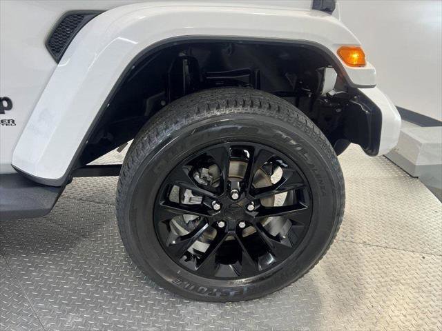 Certified 2022 Jeep Wrangler Unlimited Sahara image 11