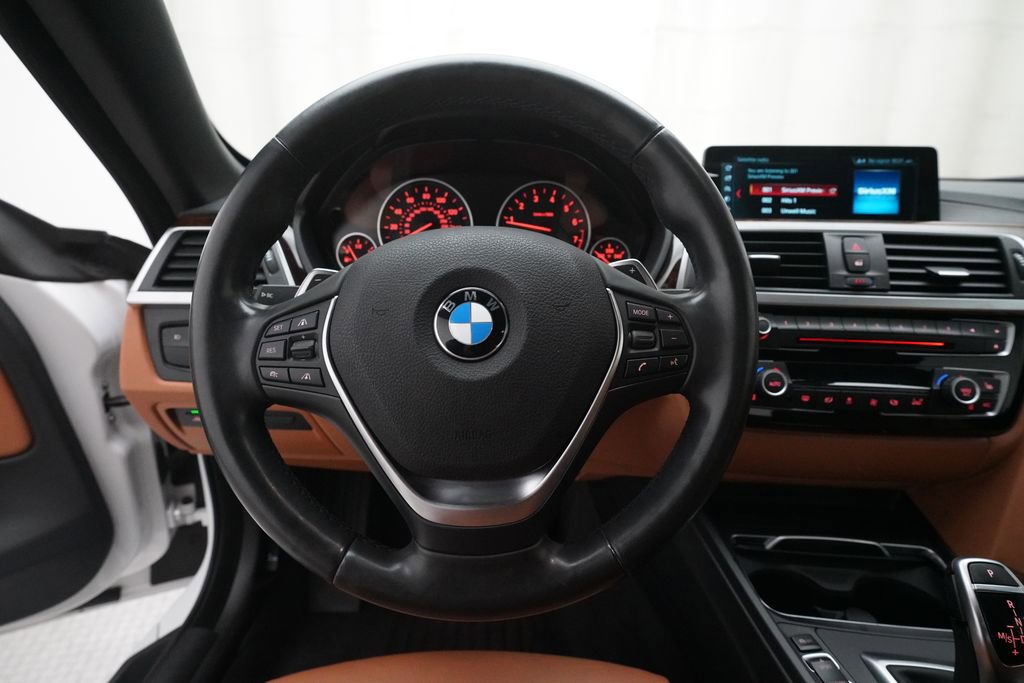 Used 2018 BMW 440i xDrive Convertible image 21