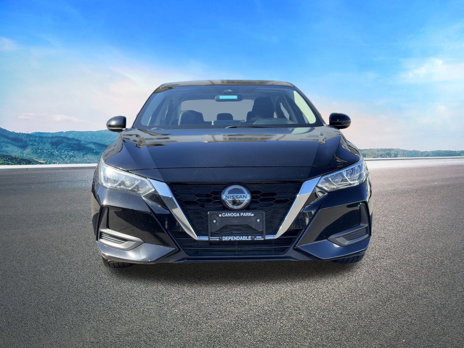 Used 2021 Nissan Sentra SV image 3