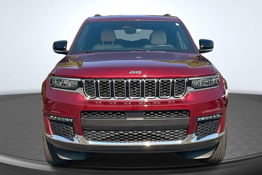 Used 2023 Jeep Grand Cherokee L Limited w/ Luxury Tech Group II RWD image 2