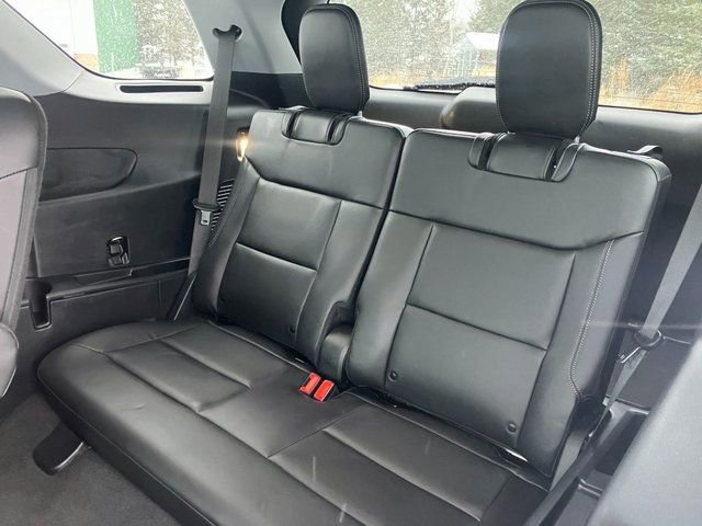 Used 2023 Ford Explorer XLT w/ Equipment Group 202A image 19