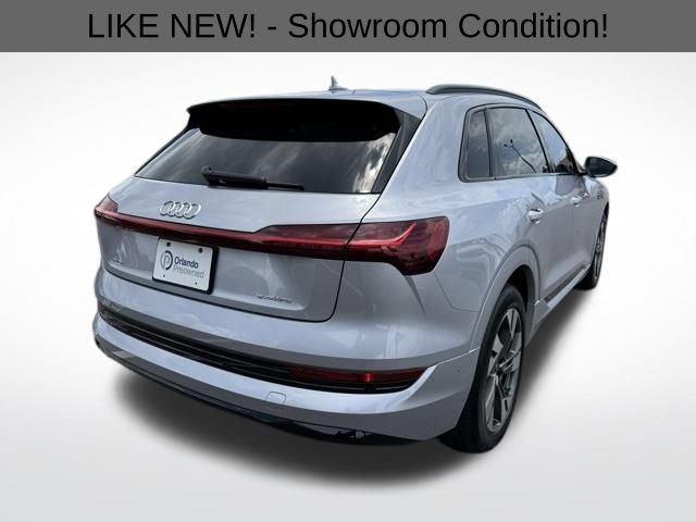 Used 2022 Audi e-tron Premium w/ Convenience Plus Package image 12
