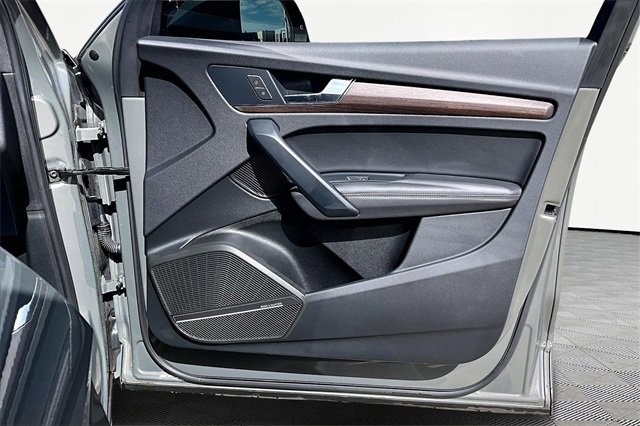 Used 2023 Audi Q5 2.0T Premium Plus w/ Premium Plus Package image 19