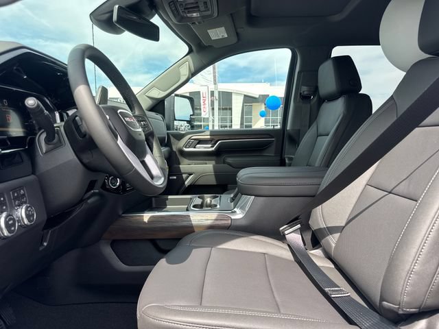 New 2026 GMC Sierra 2500 SLT w/ SLT Premium Package AWD/4WD image 13
