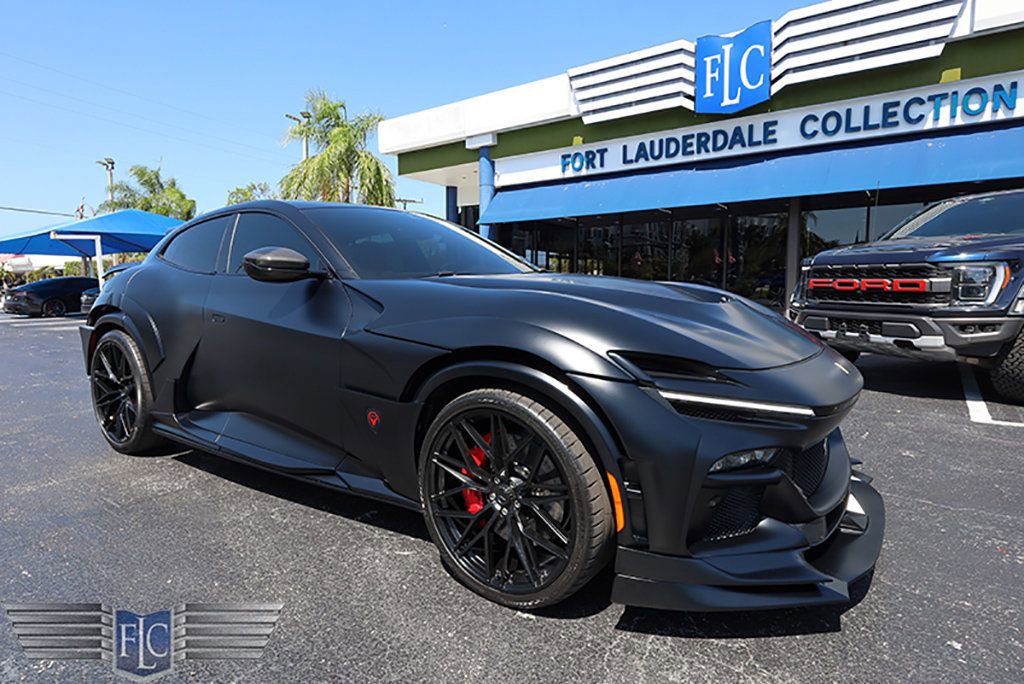 Used 2023 Ferrari Purosangue AWD/4WD image 37