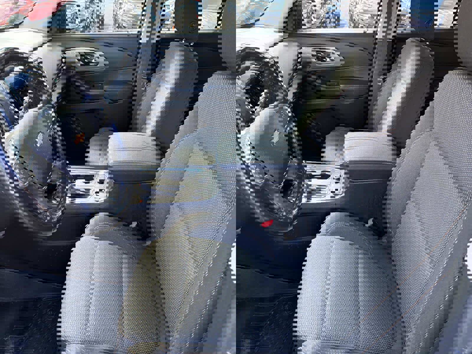 Used 2019 Chevrolet Traverse LT image 9