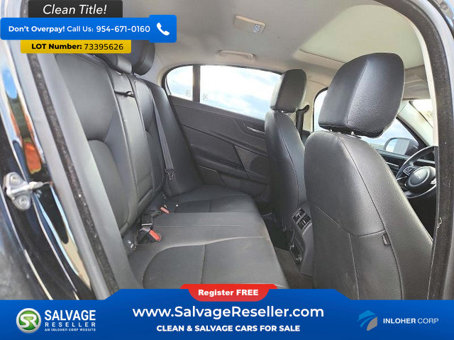 Used 2017 Jaguar XE Premium RWD image 13