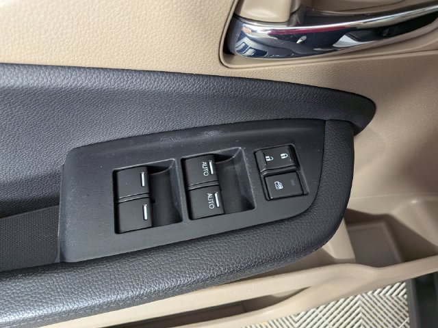 Used 2021 Honda Pilot EX-L image 14