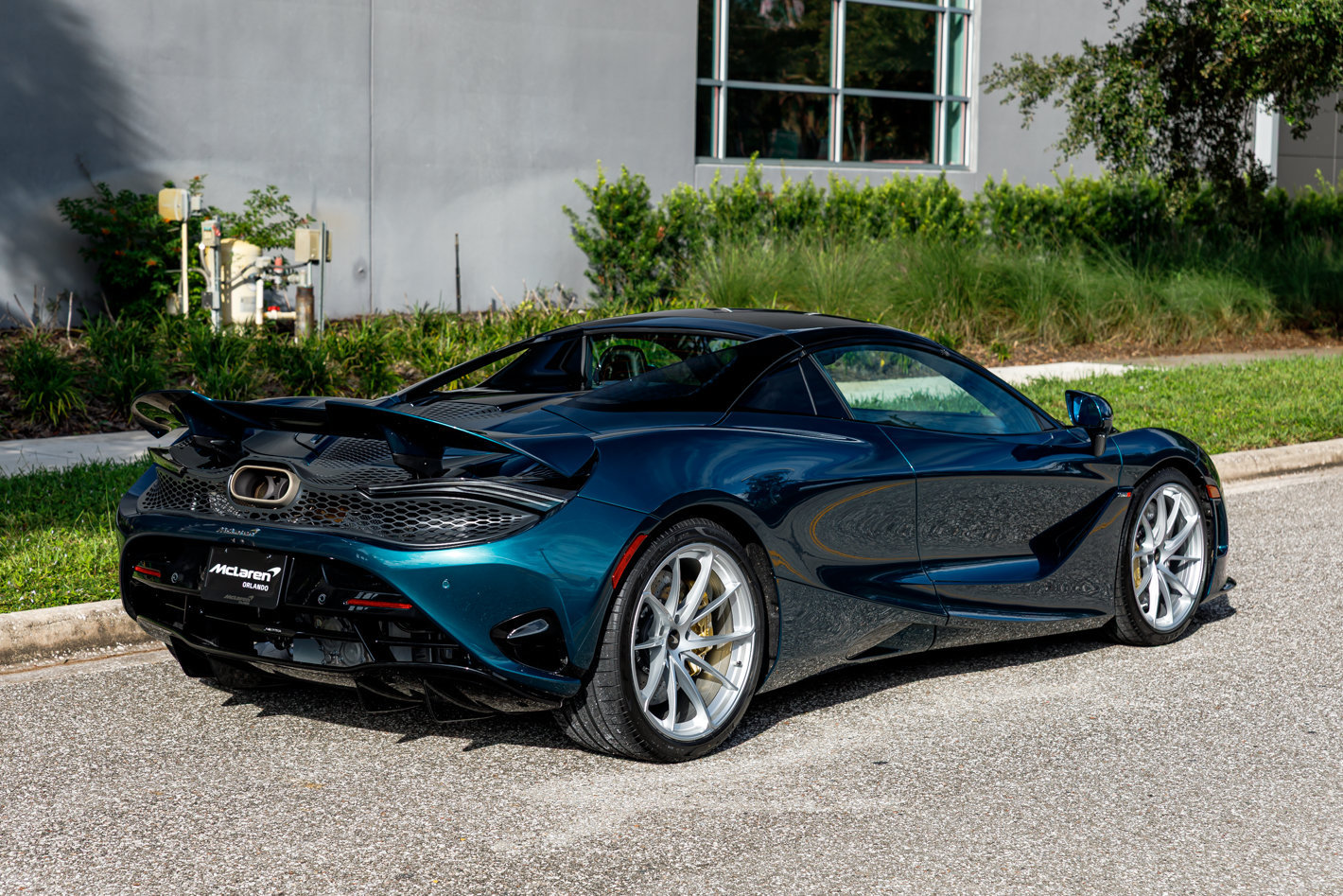 New 2027 McLaren 750S Spider RWD image 8
