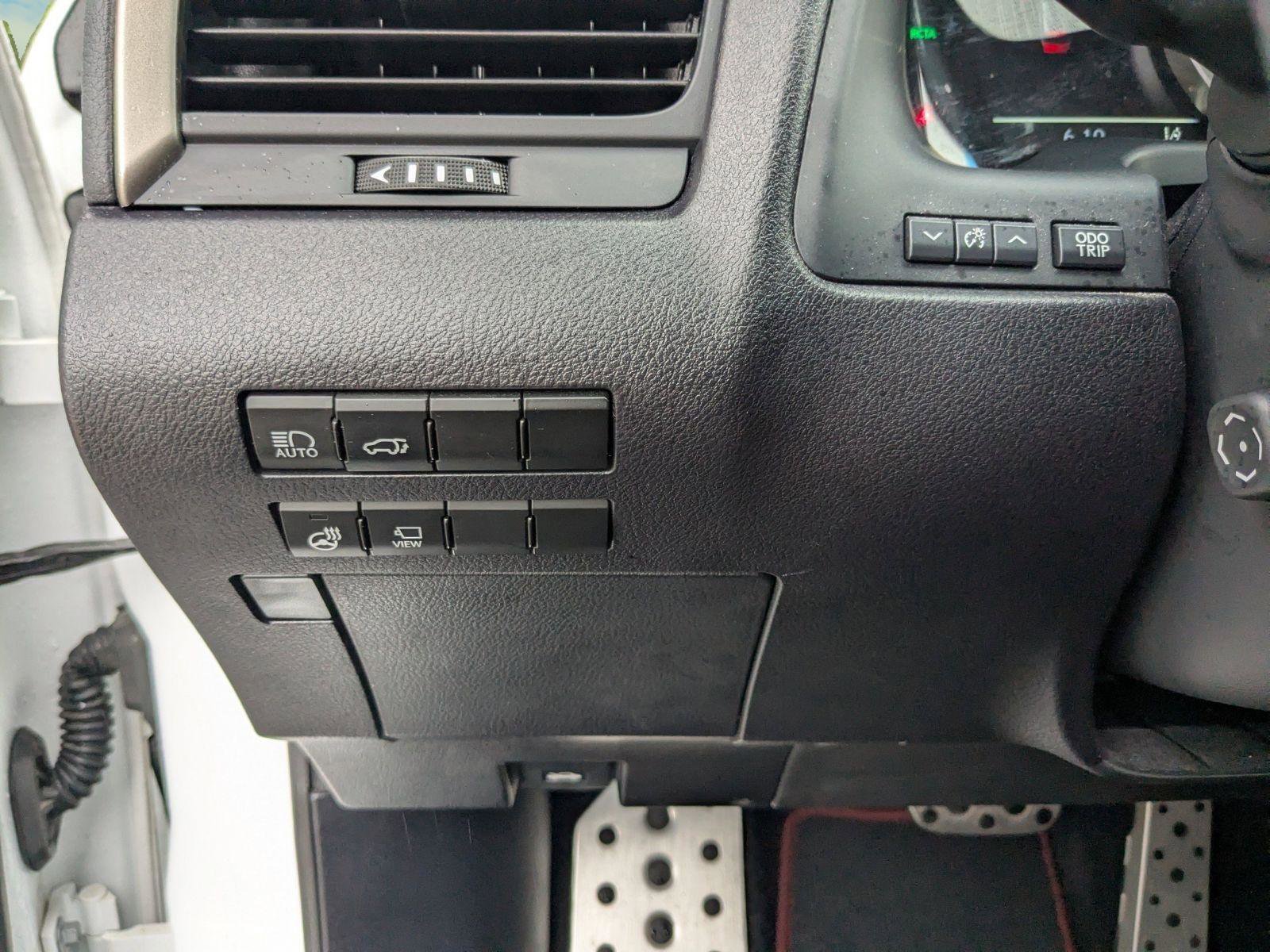 Used 2018 Lexus RX 350 F Sport w/ Accessory Package AWD/4WD image 16