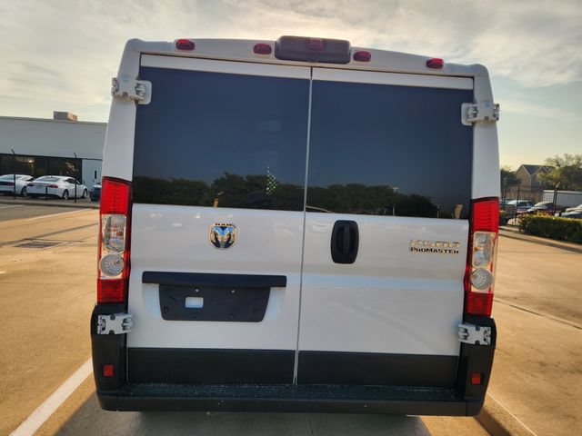 Used 2025 RAM ProMaster 2500 w/ U-Haul Equipment Group FWD image 5