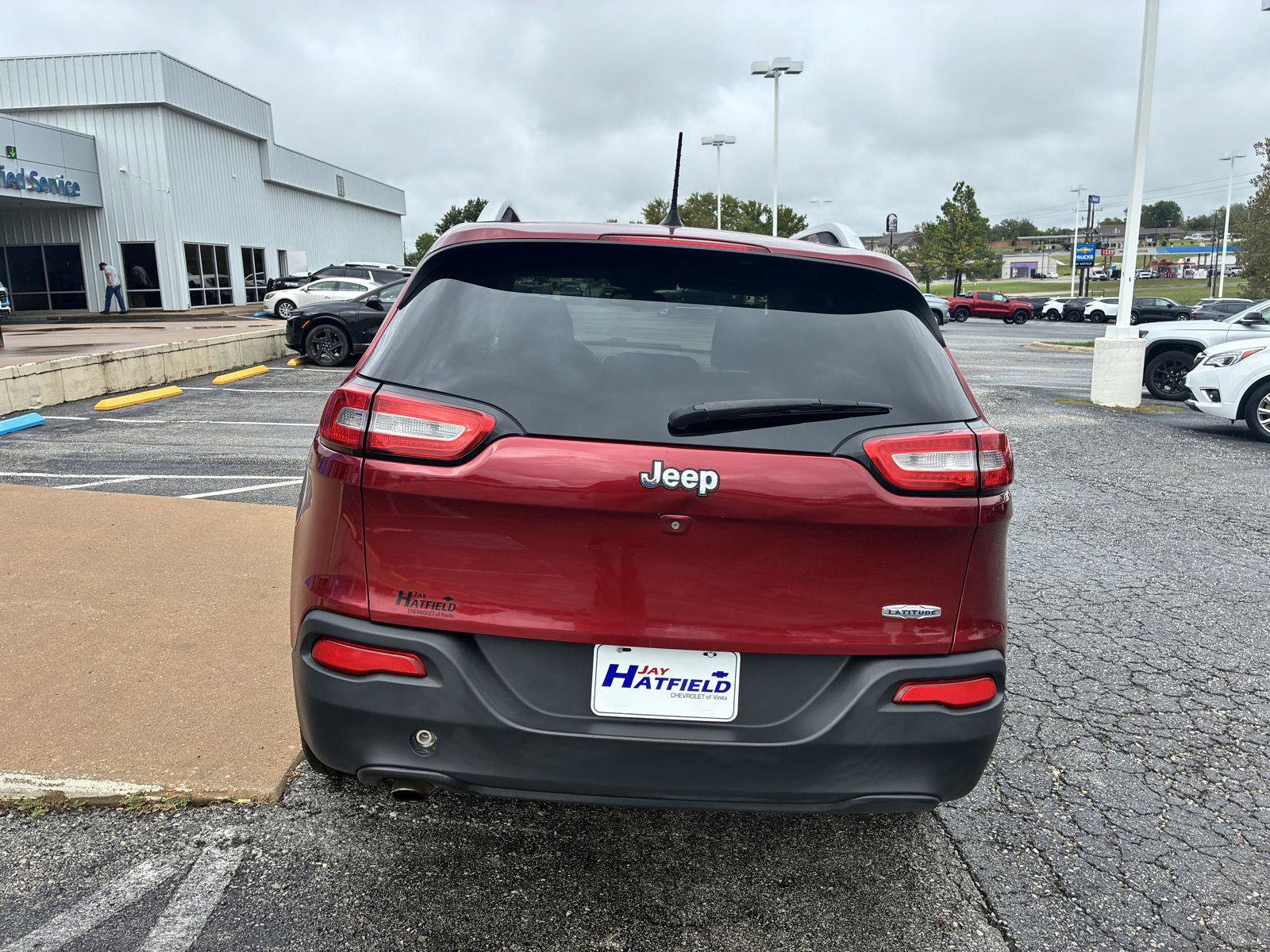 Used 2016 Jeep Cherokee Latitude w/ Comfort & Sound Group FWD image 7