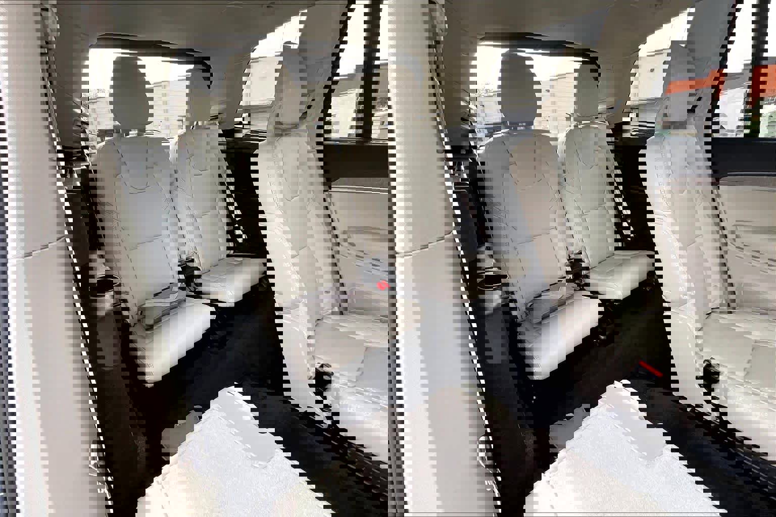 Used 2023 Volvo XC90 T8 Ultimate w/ Protection Package Premier image 31