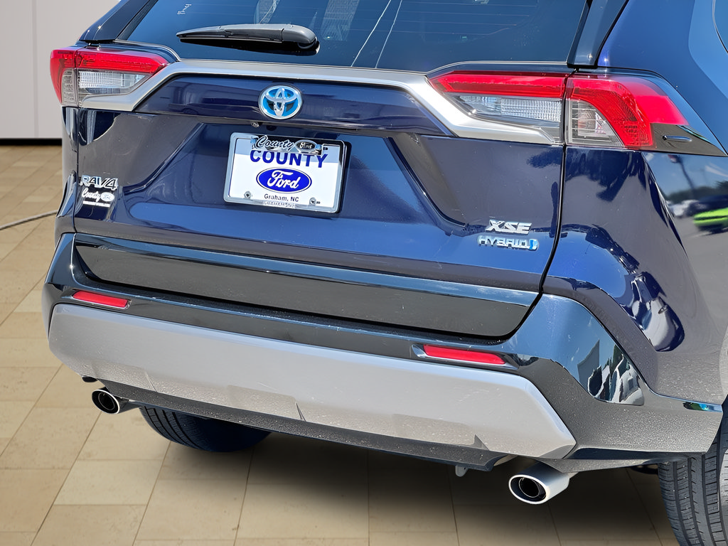 Used 2021 Toyota RAV4 XSE w/ XSE Grade Weather Package AWD/4WD image 38