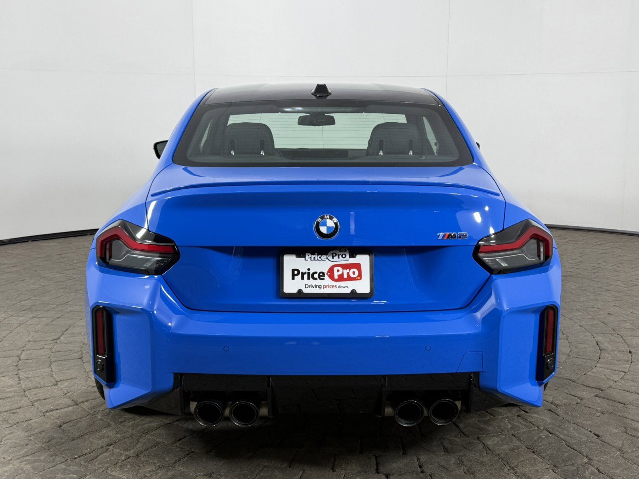 Used 2025 BMW M2 w/ Lighting Package image 6