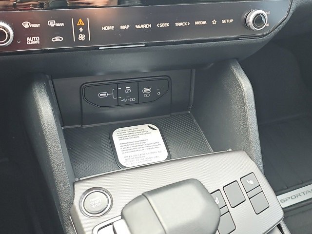 New 2026 Kia Sportage EX image 16