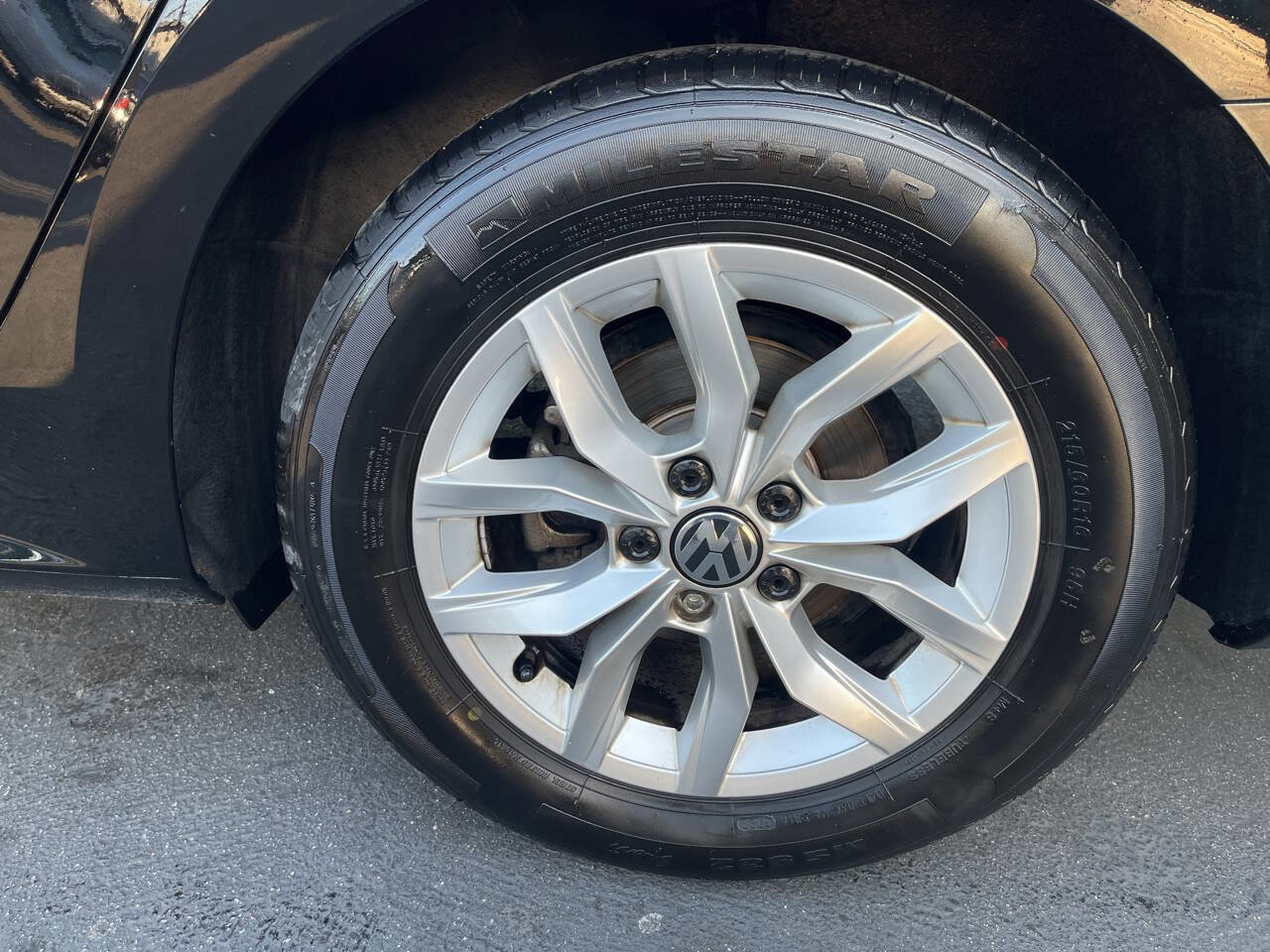 Used 2016 Volkswagen Passat 1.8T S image 17
