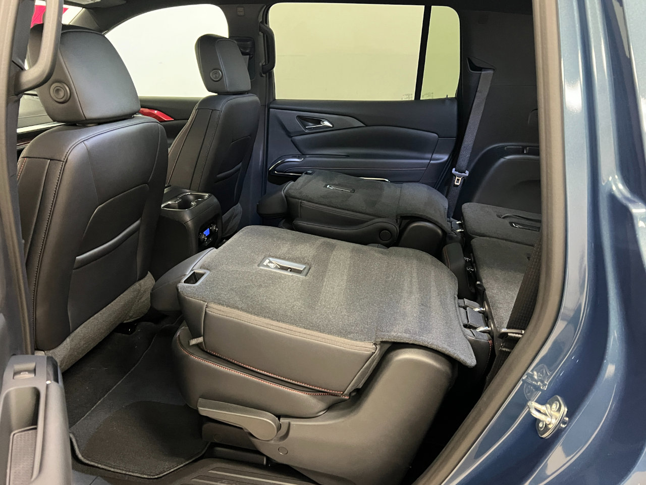 New 2026 Chevrolet Traverse Z71 w/ Enhanced Driving Package image 33