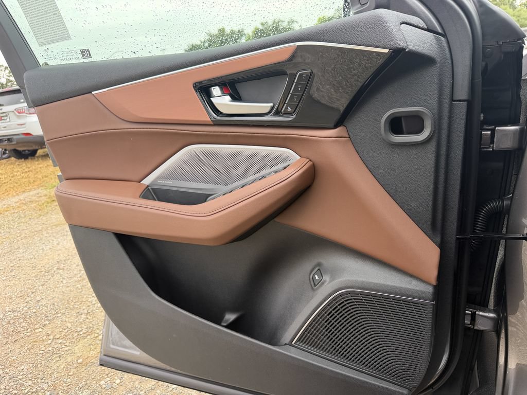 New 2026 Acura MDX w/ Technology Package FWD image 13