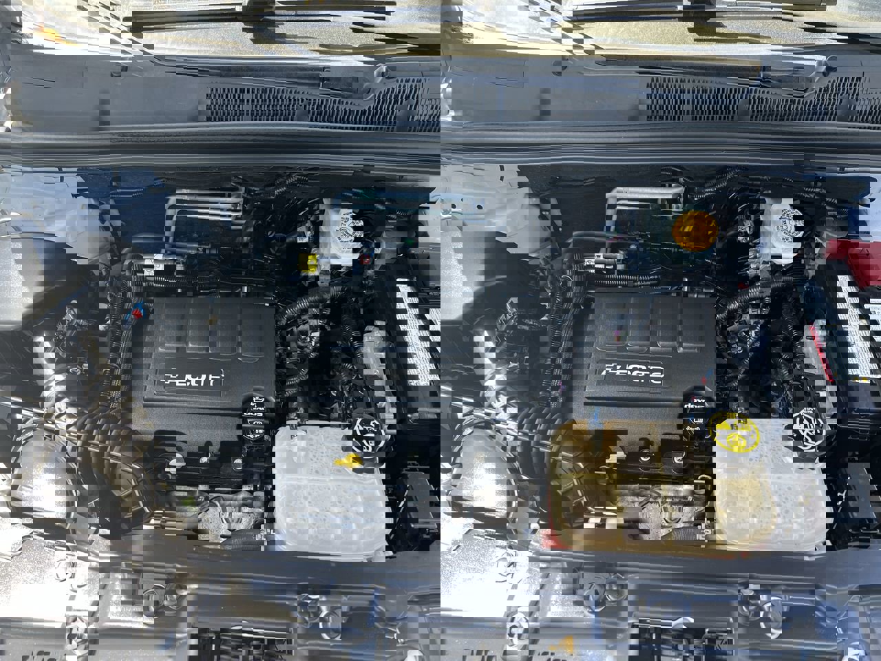 Used 2020 Chevrolet Trax Premier image 35