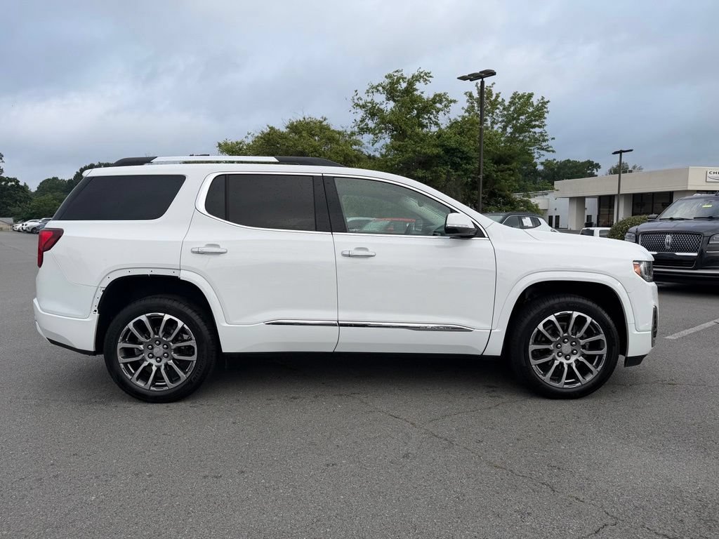 Used 2023 GMC Acadia Denali FWD image 8