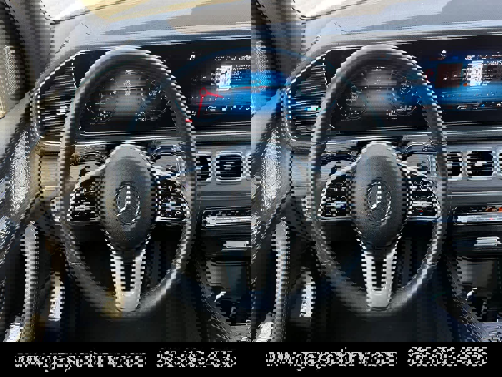 Used 2022 Mercedes-Benz GLS 450 4MATIC image 23