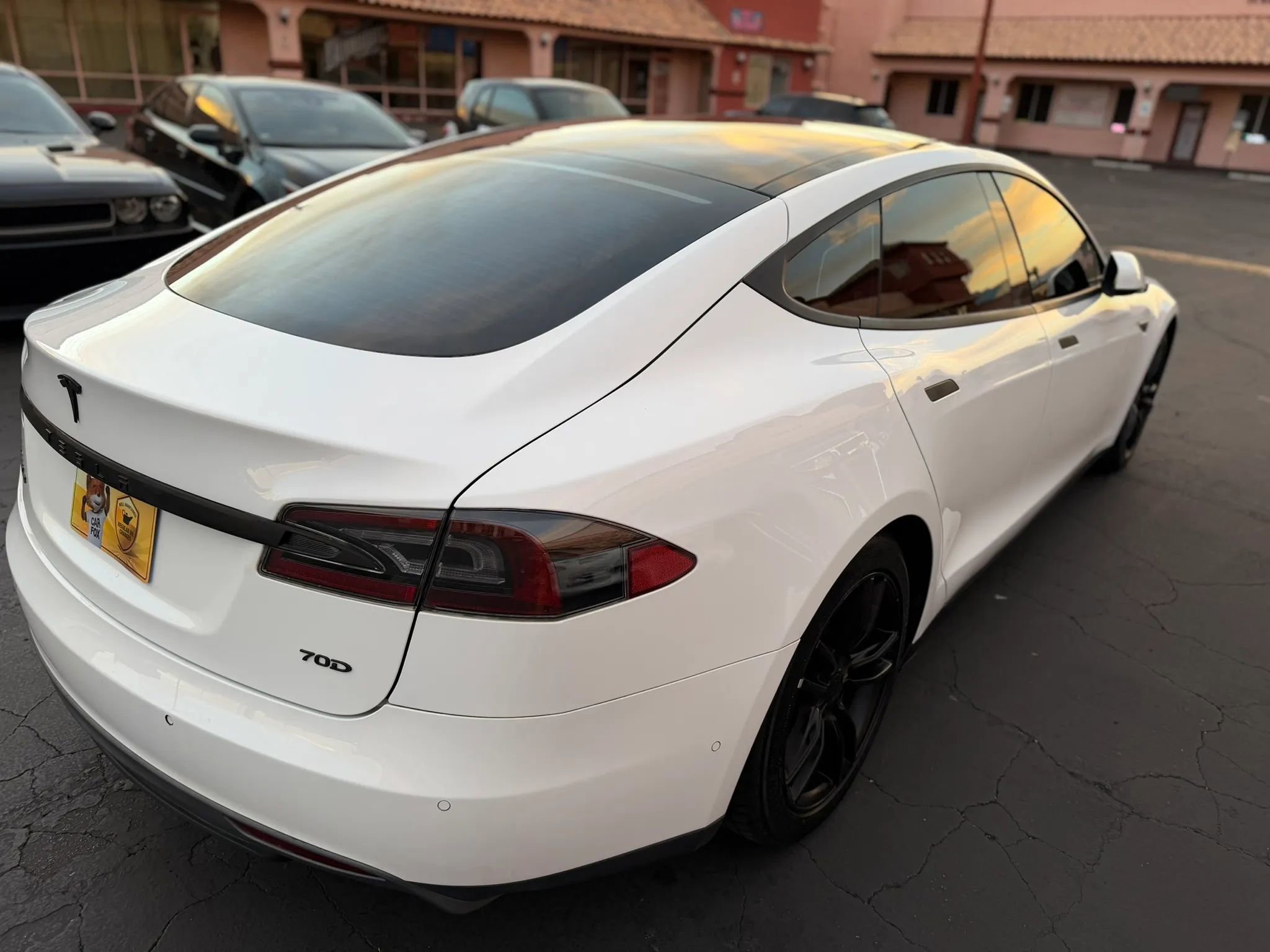 Used 2016 Tesla Model S 70D image 6