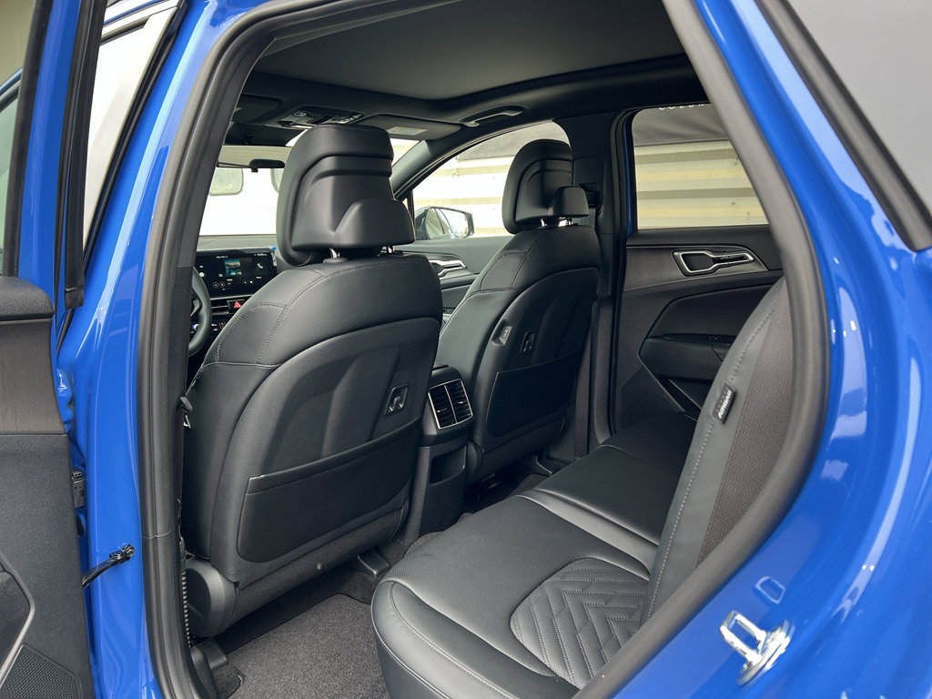 New 2026 Kia Sportage X-Line w/ X-Line Technology Package image 11