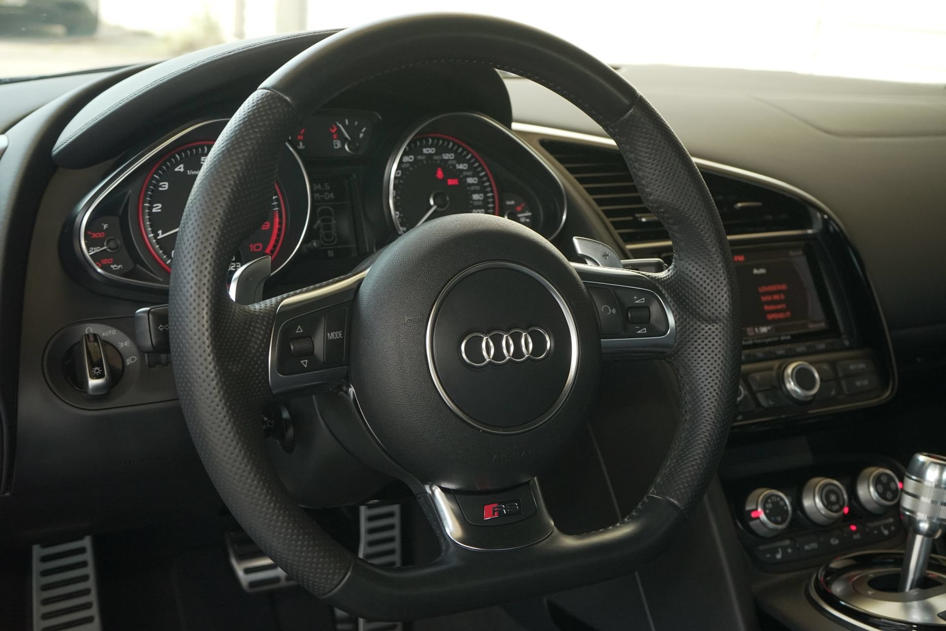 Used 2015 Audi R8 V10 AWD/4WD image 6