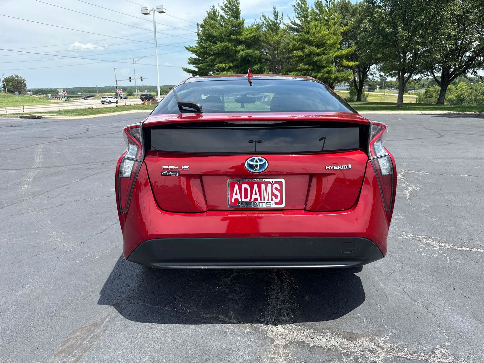 Used 2016 Toyota Prius Four FWD image 7