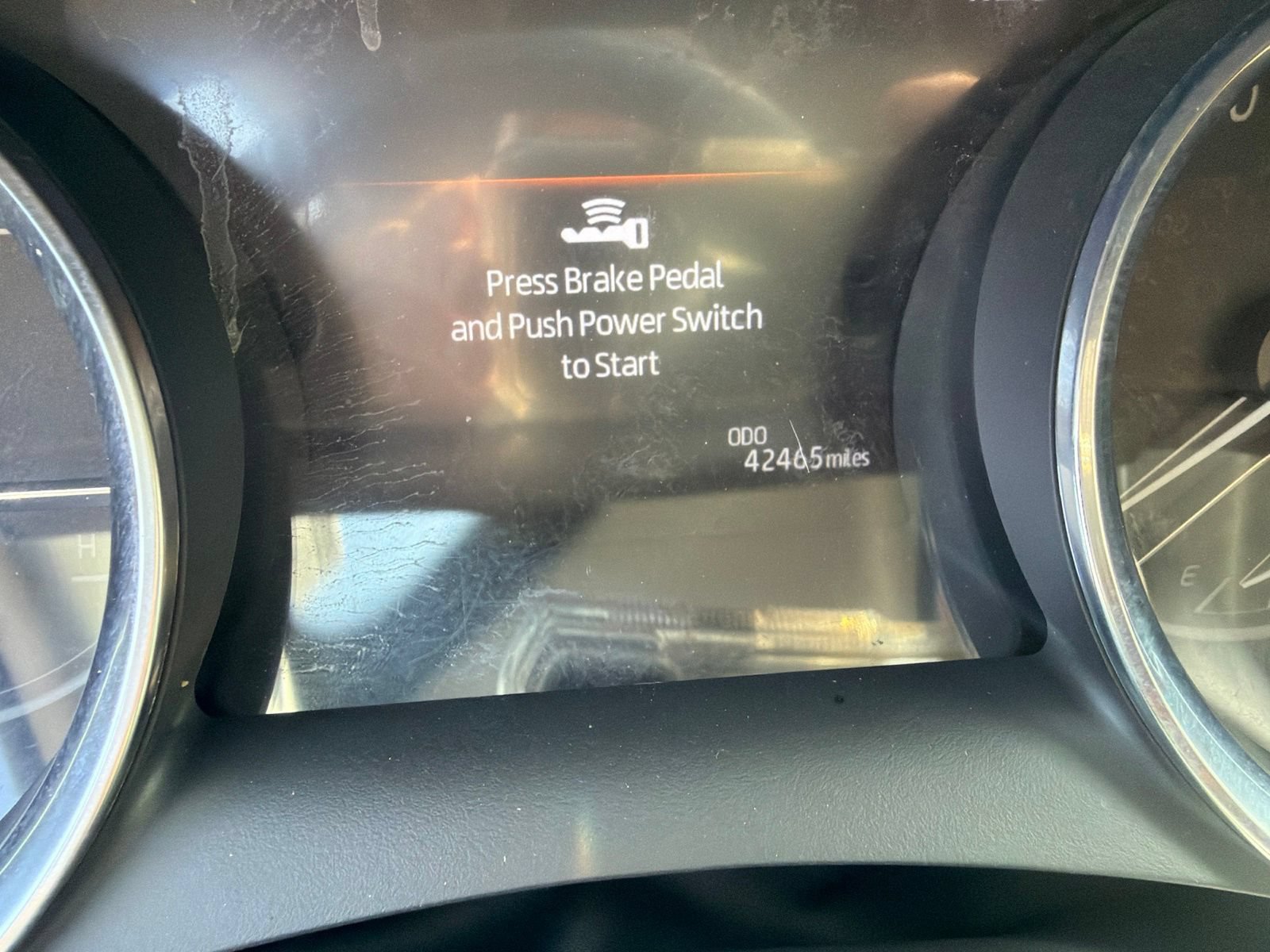Used 2020 Toyota Camry XLE FWD image 16