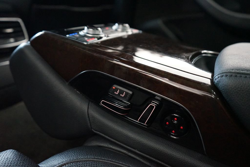 Used 2015 Audi A8 L TDI w/ Premium Package image 16