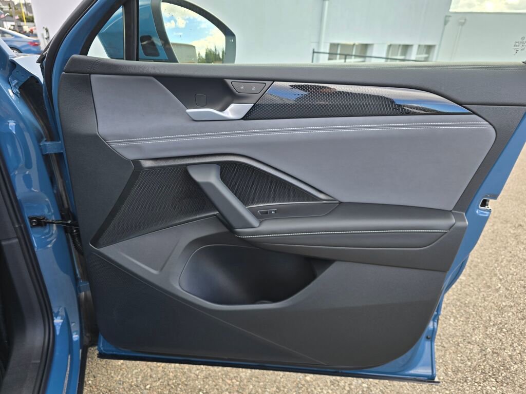 New 2026 Volkswagen Tiguan SE image 43