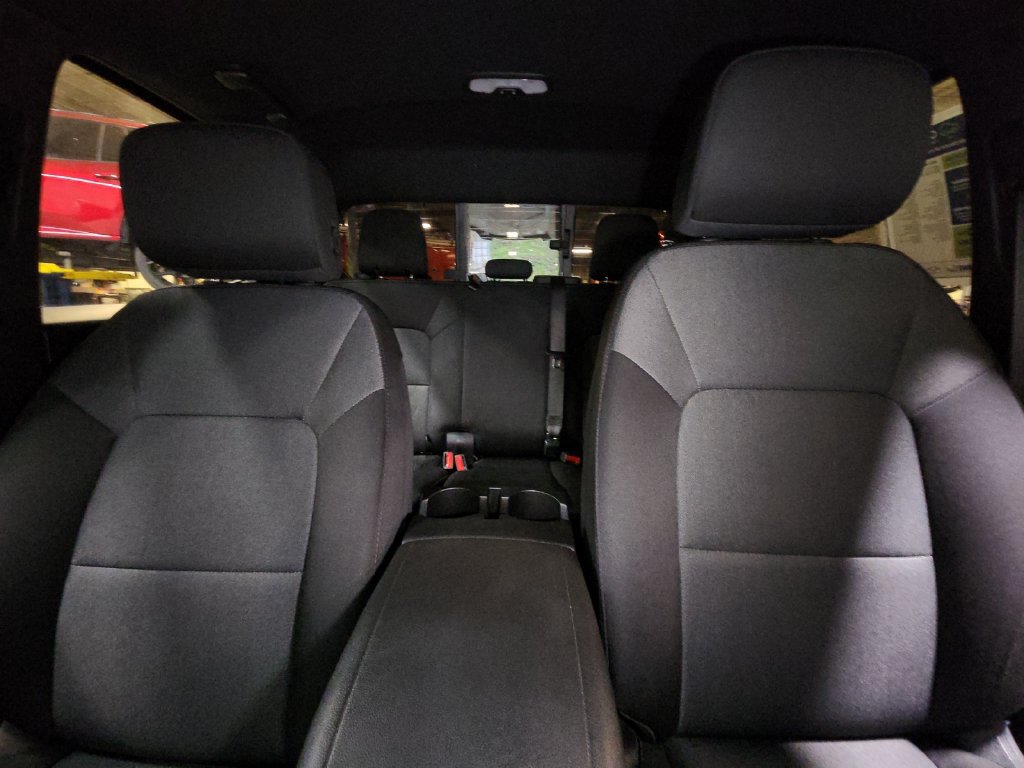 Certified 2023 Chevrolet Colorado Trail Boss w/ Advanced Trailering Package AWD/4WD image 36