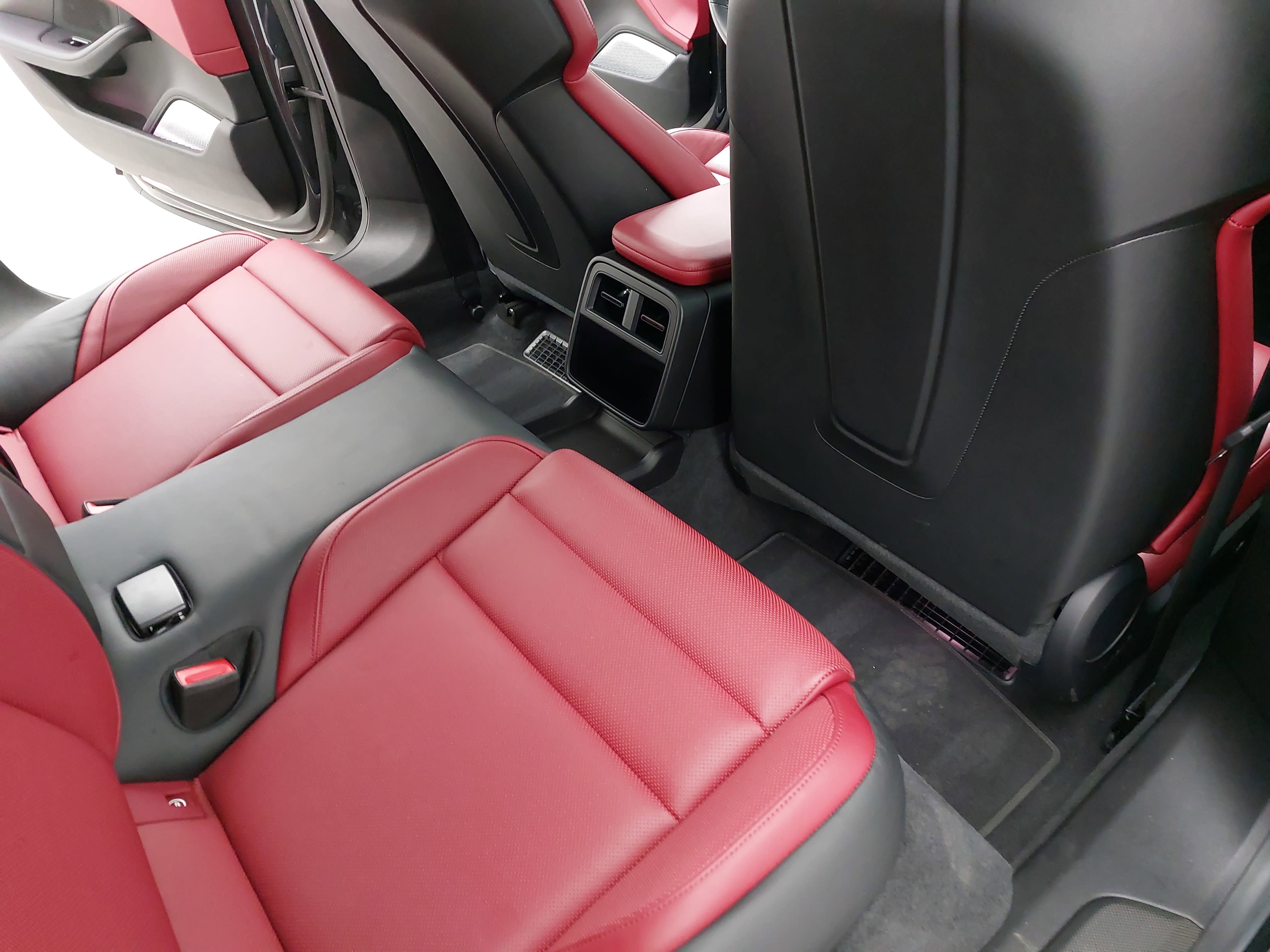 Certified 2021 Porsche Taycan Turbo S w/ Premium Package image 13