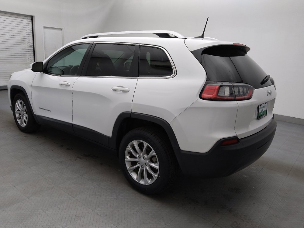 Used 2019 Jeep Cherokee Latitude w/ Popular Appearance Group image 3
