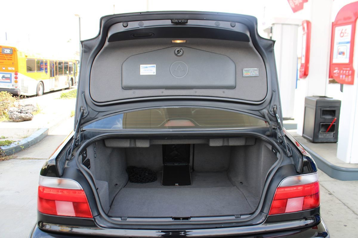 Used 2000 BMW M5 RWD image 34