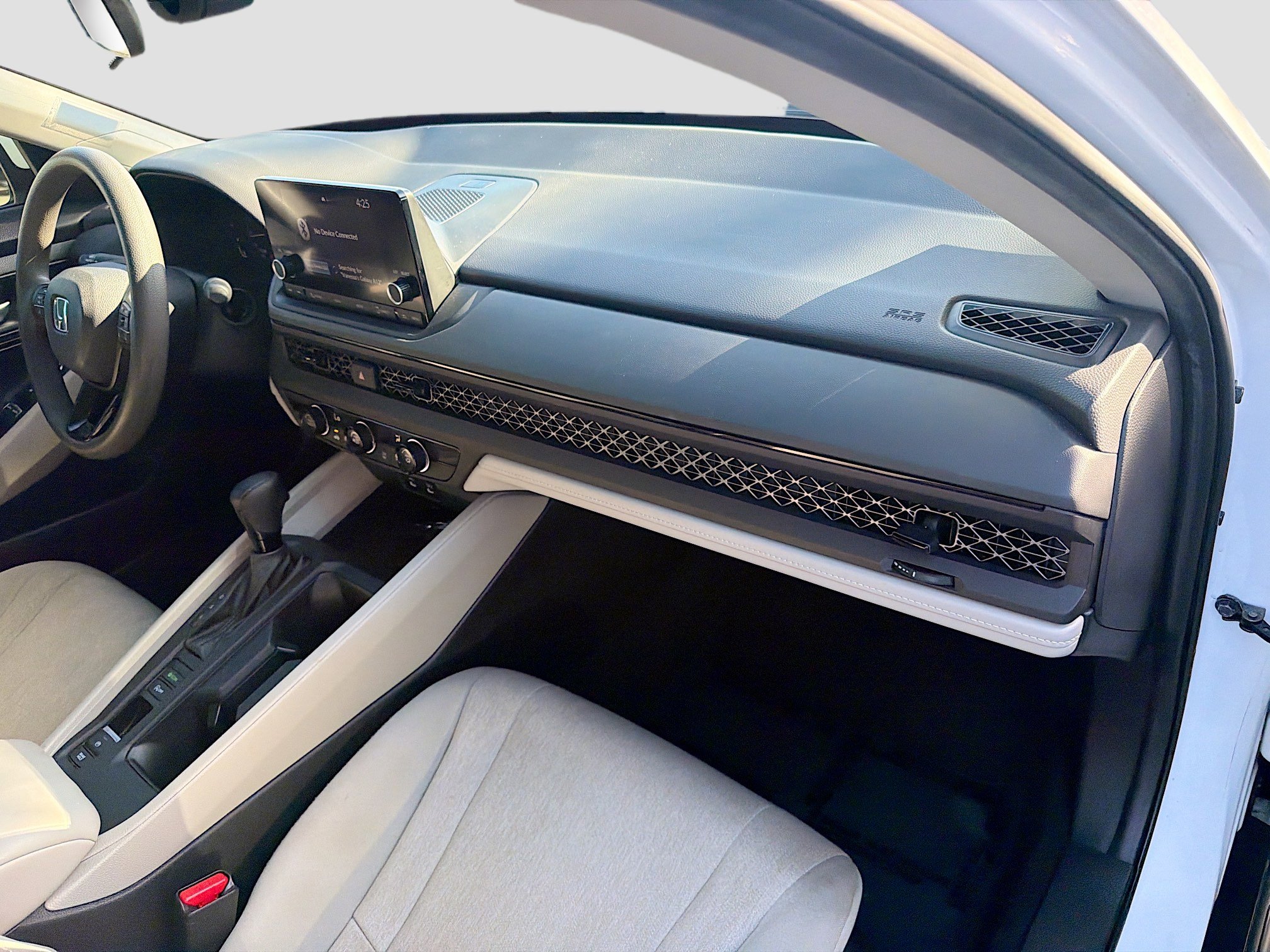 Certified 2023 Honda Accord LX image 31