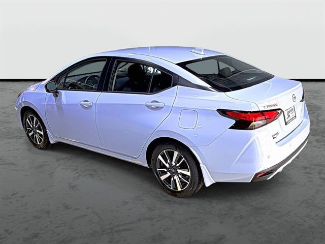 Used 2025 Nissan Versa SV w/ Trunk Package FWD image 2