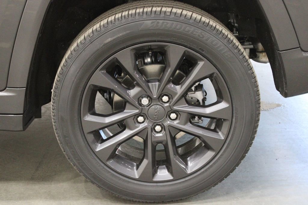 New 2026 Jeep Grand Cherokee Limited AWD/4WD image 41
