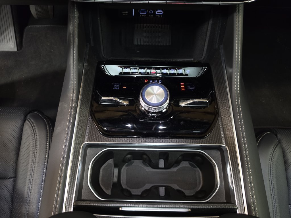 New 2026 Jeep Grand Wagoneer Summit AWD/4WD image 22