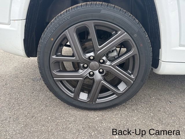 Used 2024 Jeep Compass Limited w/ High Altitude Package image 10