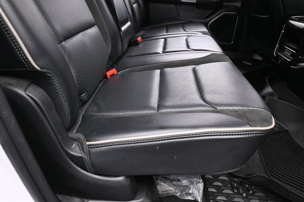 Used 2023 RAM 1500 Laramie AWD/4WD image 36