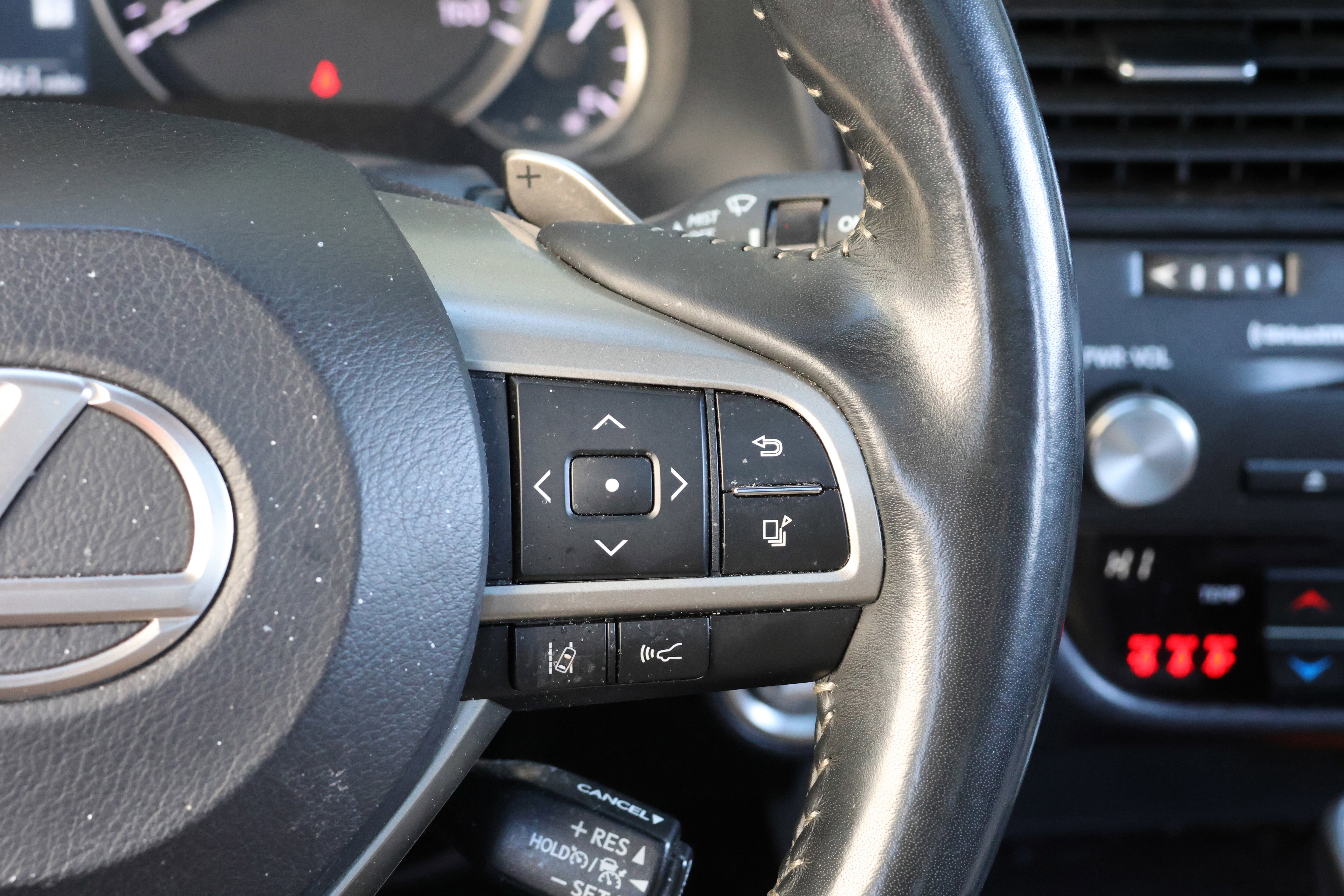 Used 2020 Lexus RX 350 AWD w/ Luxury Package image 21