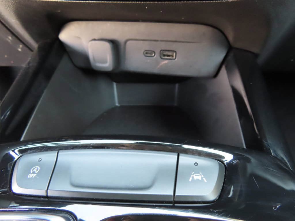 Certified 2025 Chevrolet Trax LT image 5