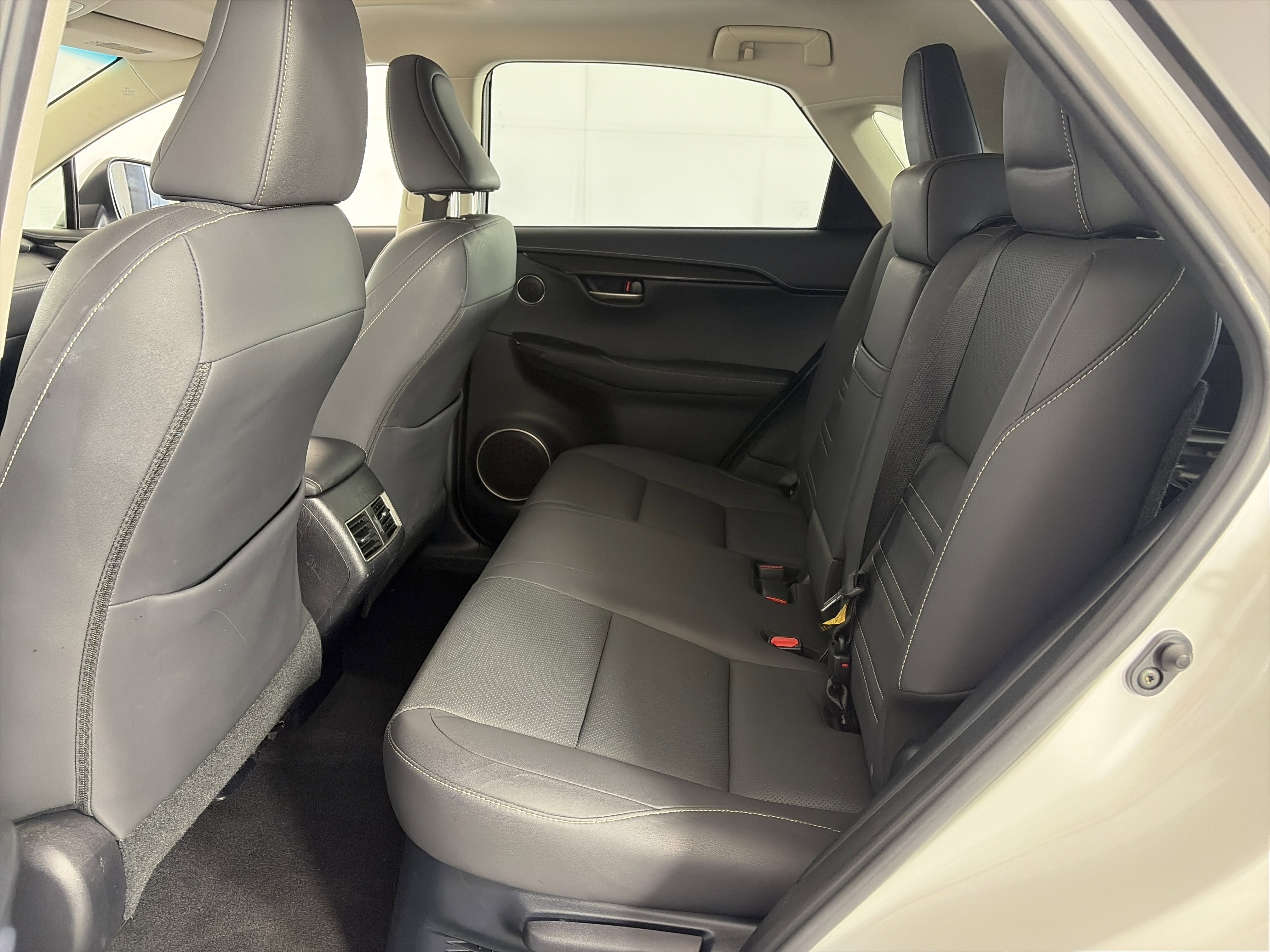 Used 2017 Lexus NX 300h AWD w/ Premium Package image 7