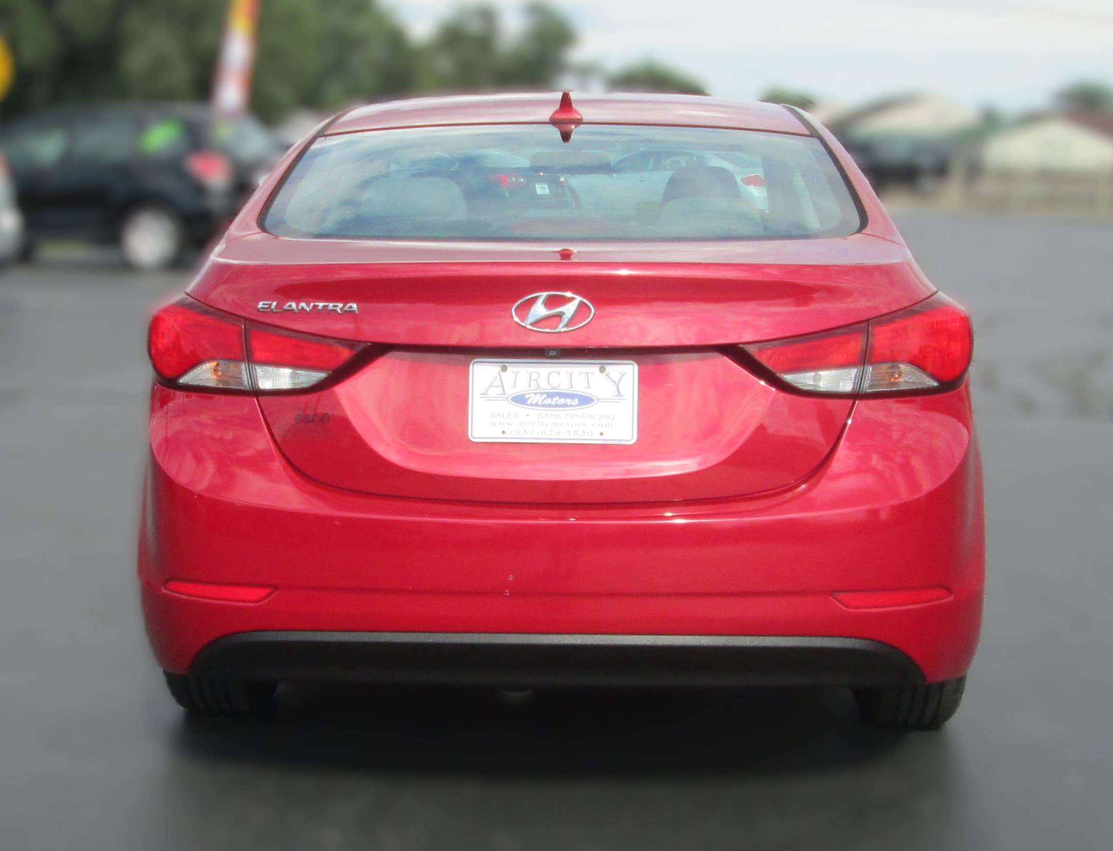 Used 2015 Hyundai Elantra SE w/ Option Group 02 FWD image 8