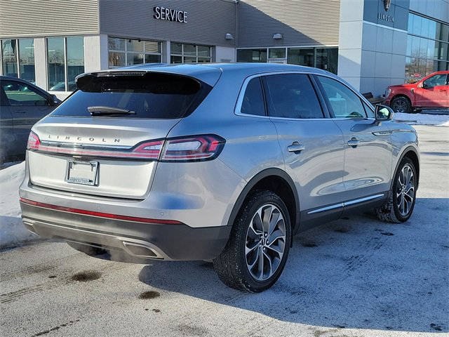 Certified 2022 Lincoln Nautilus Reserve image 4