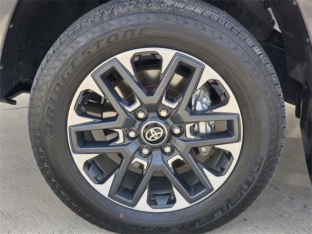 Used 2025 Toyota Tundra Limited image 10